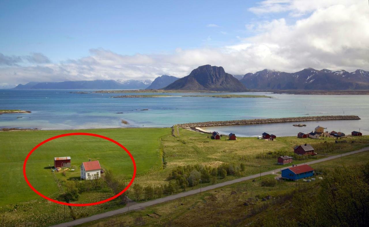 Villa Lofoten - The Farmhouse Kvalnes  Exterior foto