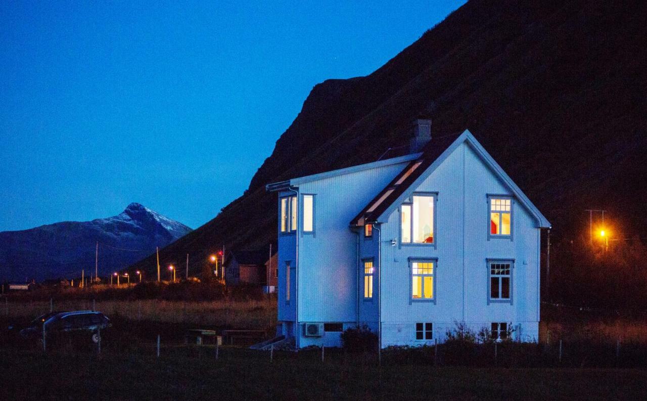 Villa Lofoten - The Farmhouse Kvalnes  Exterior foto